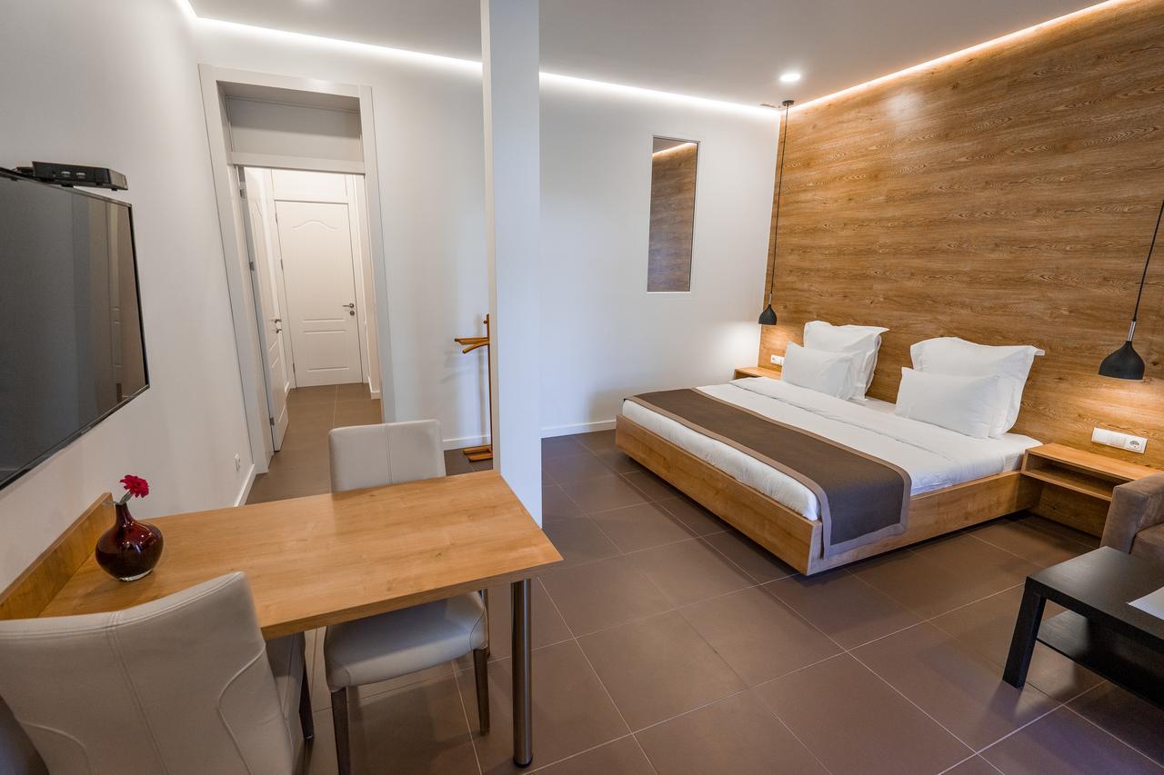 Luxury Apartments On Central Avenue Тбілісі Екстер'єр фото