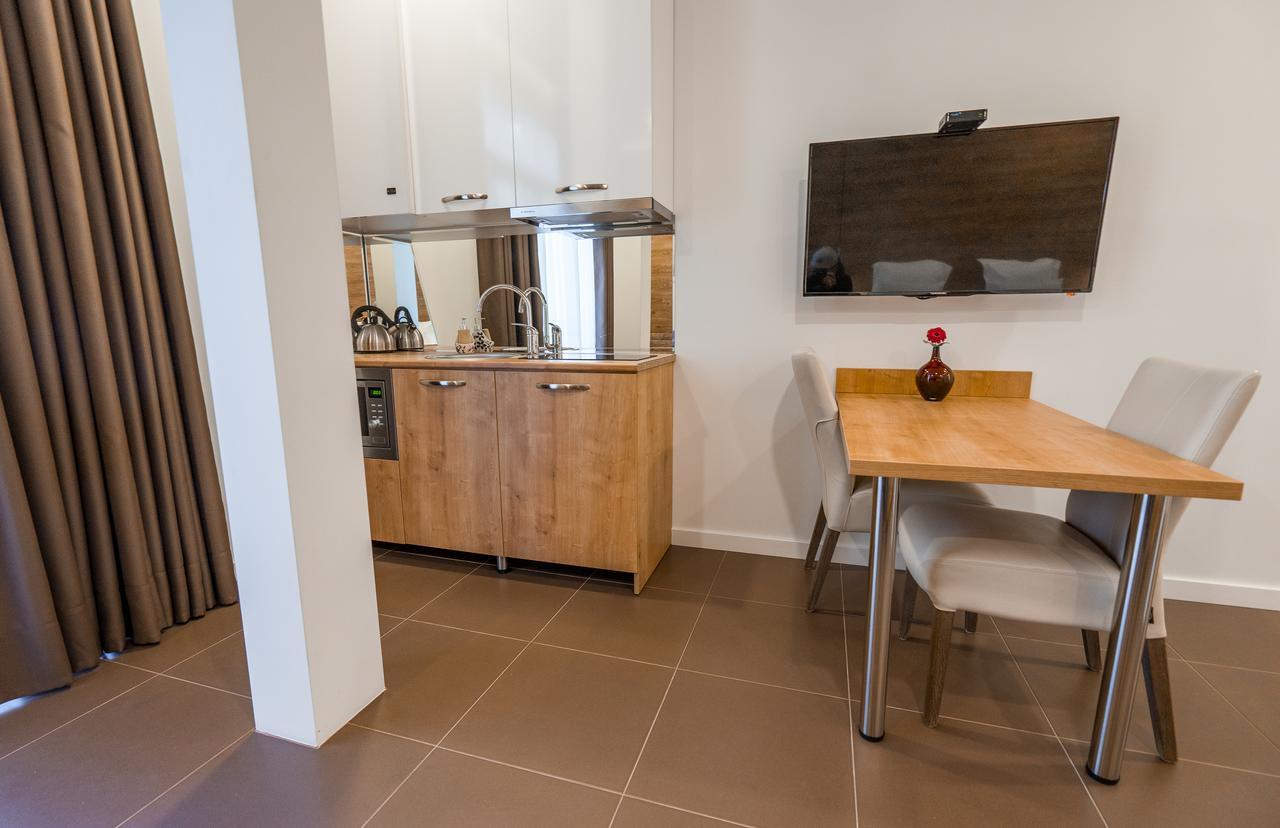 Luxury Apartments On Central Avenue Тбілісі Екстер'єр фото
